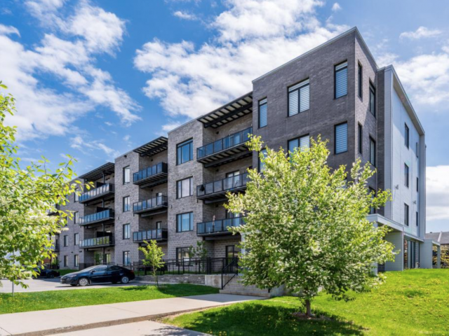 maison à vendre Laval (Chomedey)