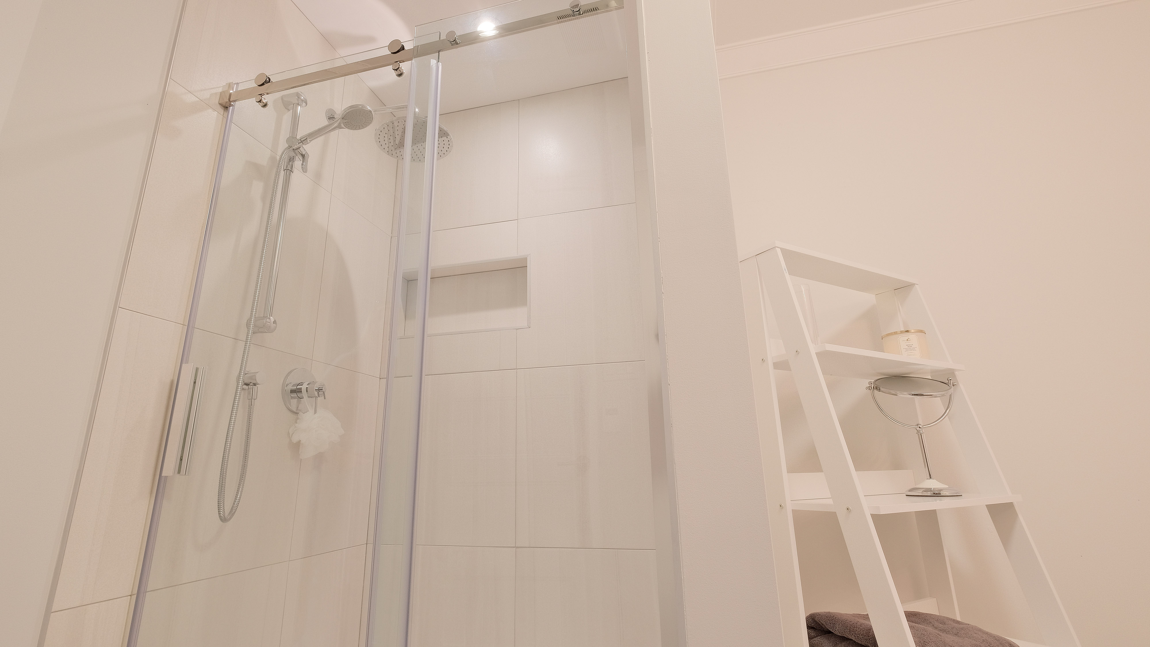 Maison à étages à vendre pointeclaire, Acheter Maison à étages pointe